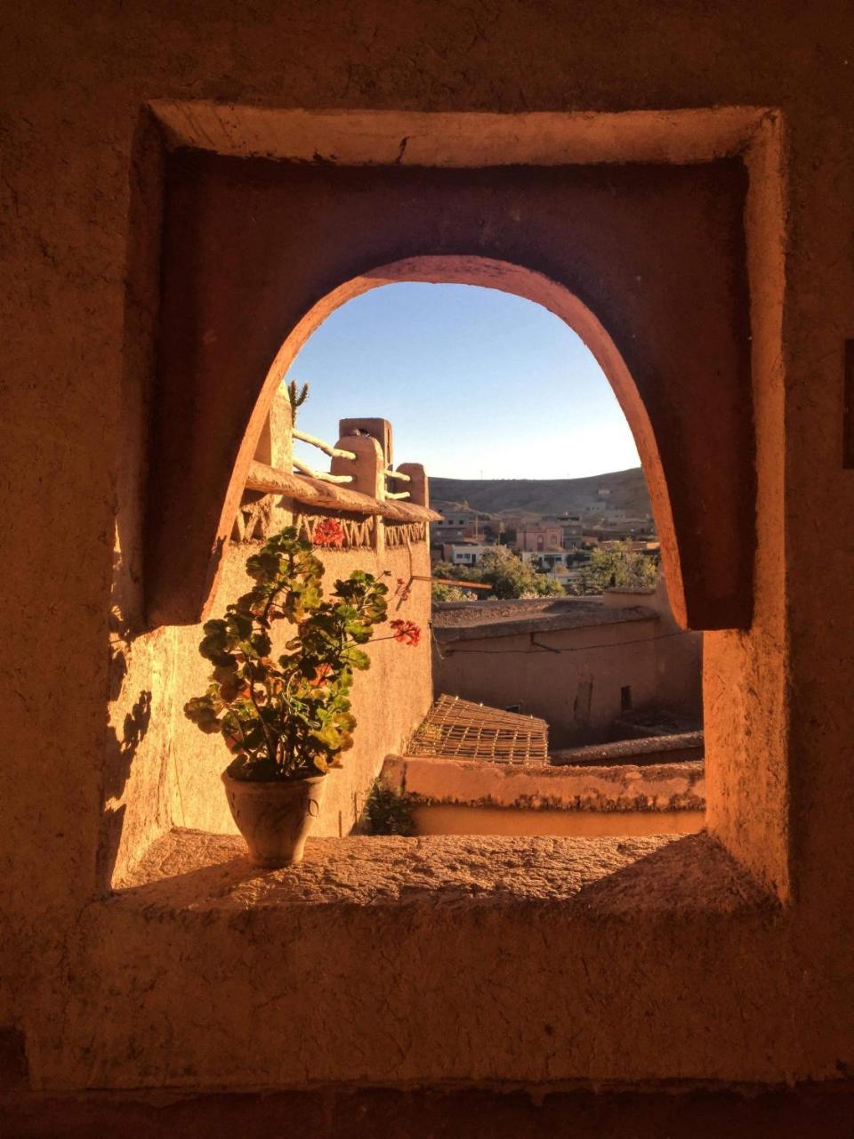 Bed and Breakfast Les Jardins Du M'Goun Kelaat-M'Gouna Exteriér fotografie